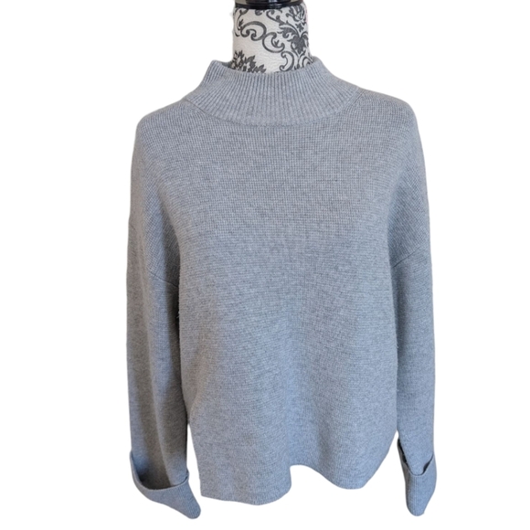 Victor Alfaro Oversized Mockneck Sweater Light Grey Knit Pullover Women's Small - Picture 2 of 13